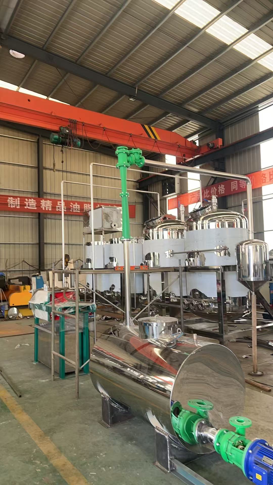 發(fā)貨浙江紹興香榧籽油，茶籽油精煉冬化設(shè)備